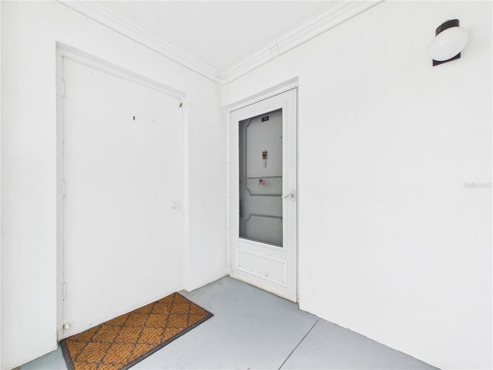 В аренду: $2,200 (2 спален, 2 ванн, 1370 Квадратных фут)