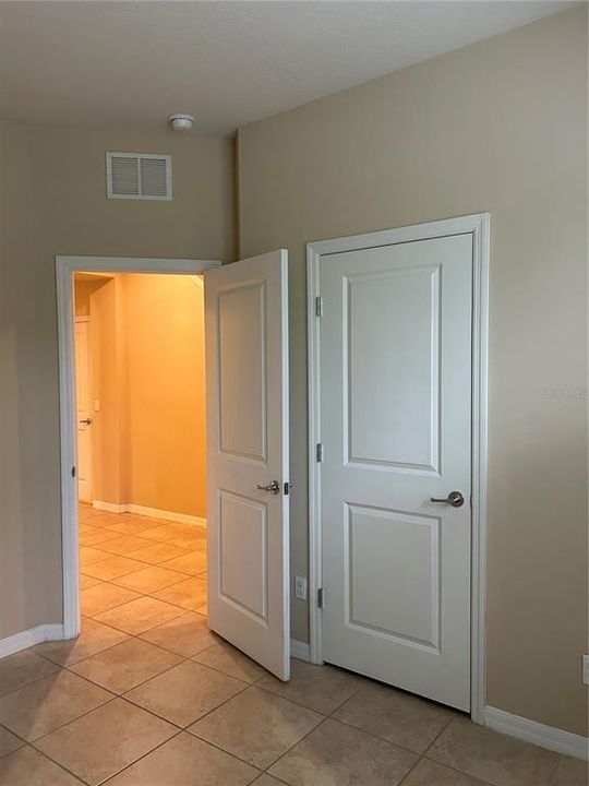For Rent: $2,400 (4 beds, 3 baths, 1825 Square Feet)
