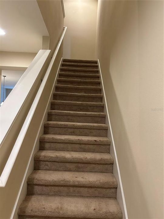 For Rent: $2,400 (4 beds, 3 baths, 1825 Square Feet)