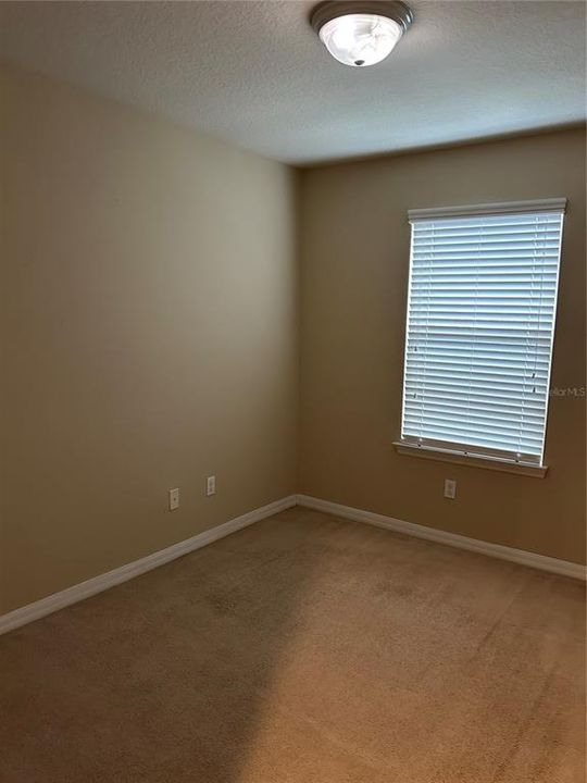 For Rent: $2,400 (4 beds, 3 baths, 1825 Square Feet)