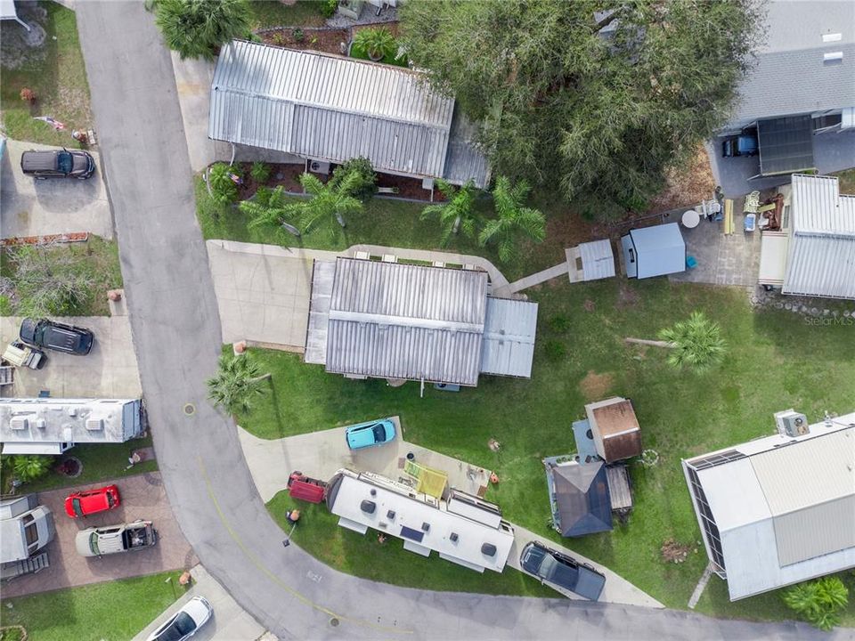На продажу: $120,000 (2 спален, 1 ванн, 744 Квадратных фут)