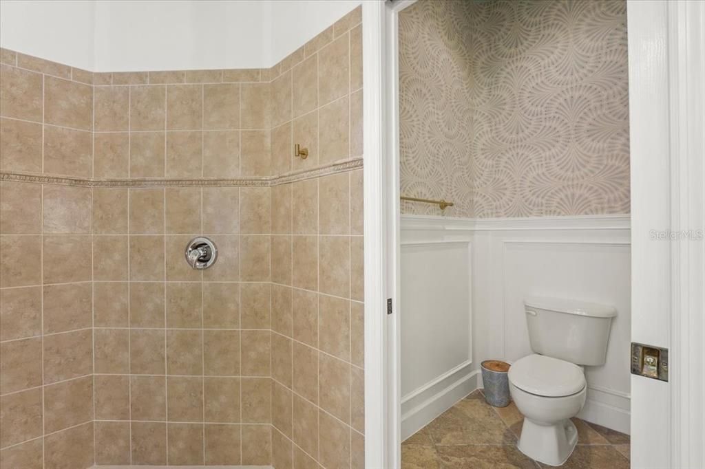 На продажу: $799,999 (4 спален, 3 ванн, 3126 Квадратных фут)