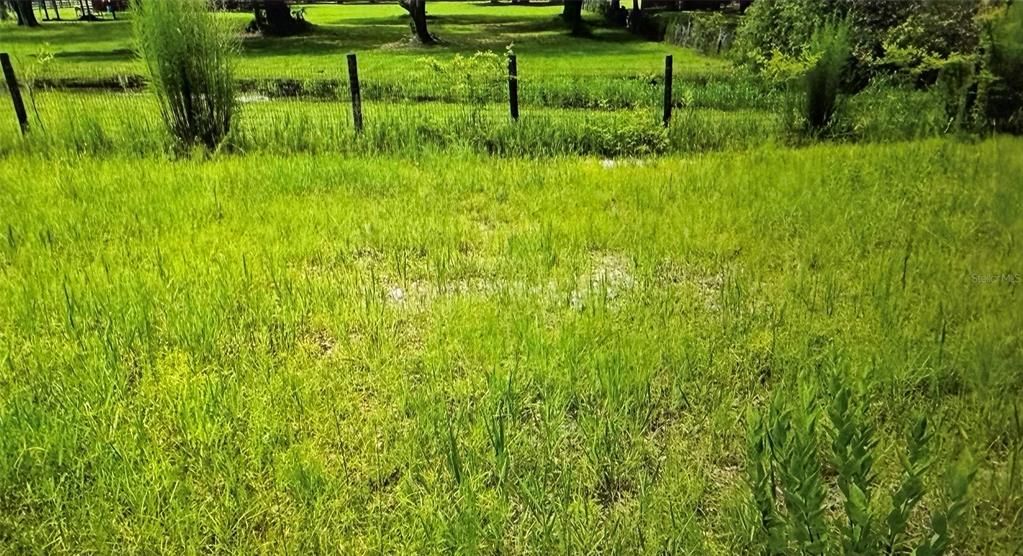 待售: $220,000 (5.03 acres)