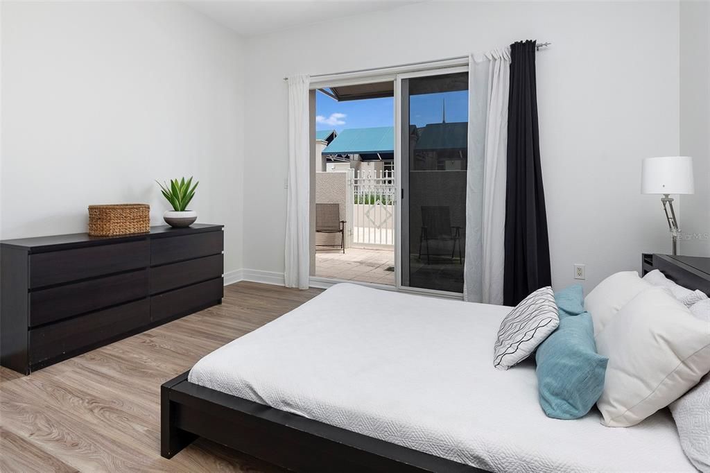 For Rent: $4,500 (2 beds, 2 baths, 1458 Square Feet)