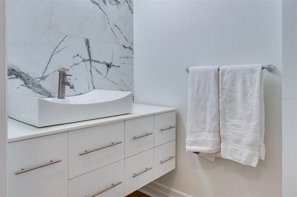 For Rent: $4,500 (2 beds, 2 baths, 1458 Square Feet)