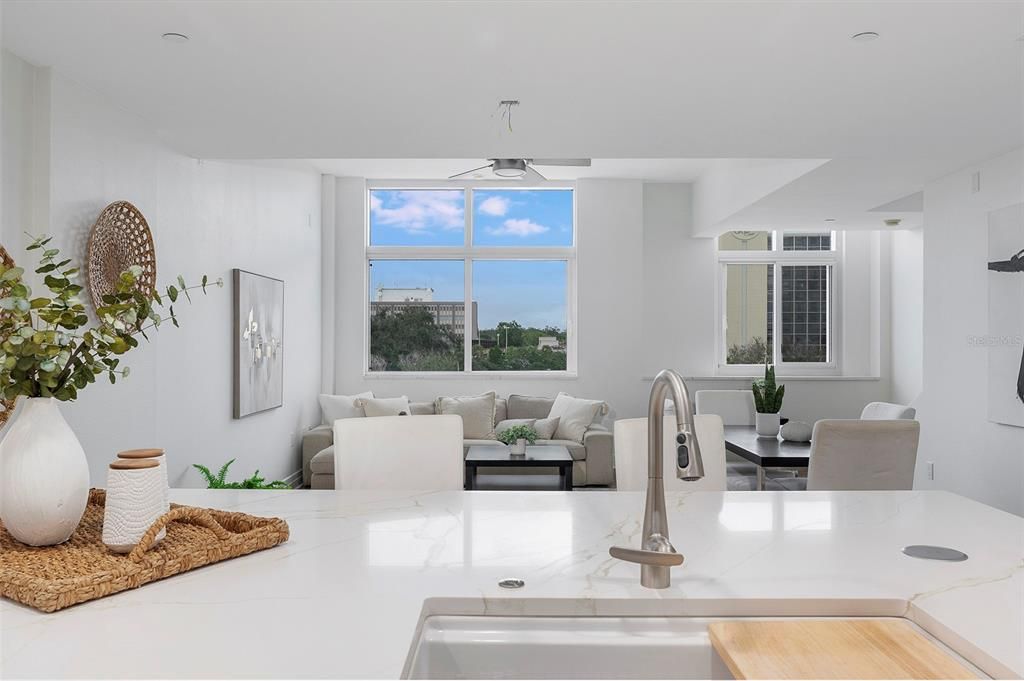 For Rent: $4,500 (2 beds, 2 baths, 1458 Square Feet)
