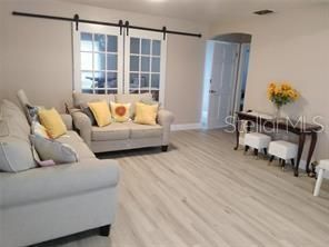 For Rent: $2,450 (3 beds, 1 baths, 1345 Square Feet)