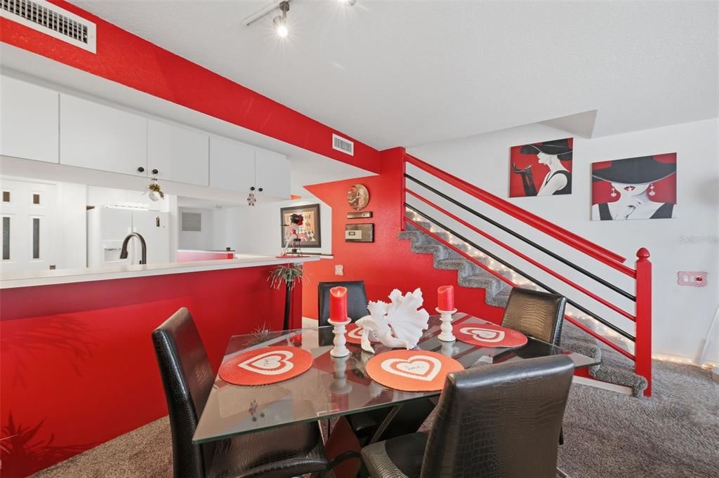 For Sale: $469,900 (3 beds, 4 baths, 2174 Square Feet)