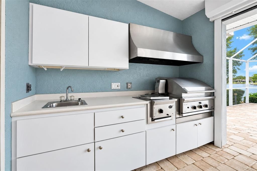 Activo con contrato: $609,900 (3 camas, 2 baños, 1859 Pies cuadrados)