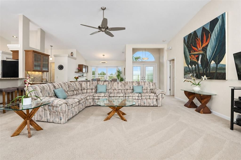 Activo con contrato: $609,900 (3 camas, 2 baños, 1859 Pies cuadrados)