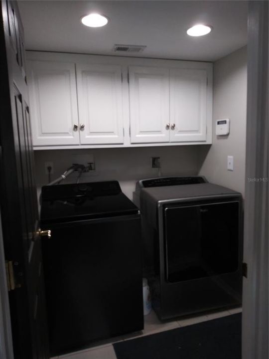 En Venta: $517,000 (4 camas, 3 baños, 2353 Pies cuadrados)