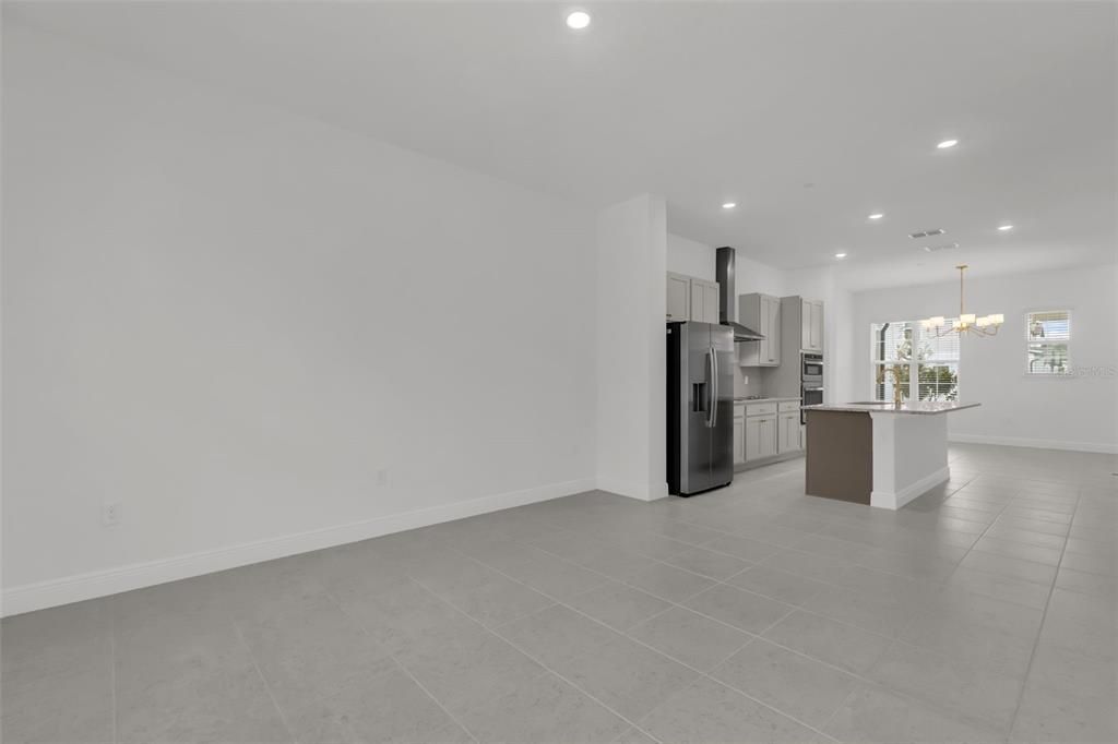 В аренду: $3,700 (3 спален, 2 ванн, 1649 Квадратных фут)