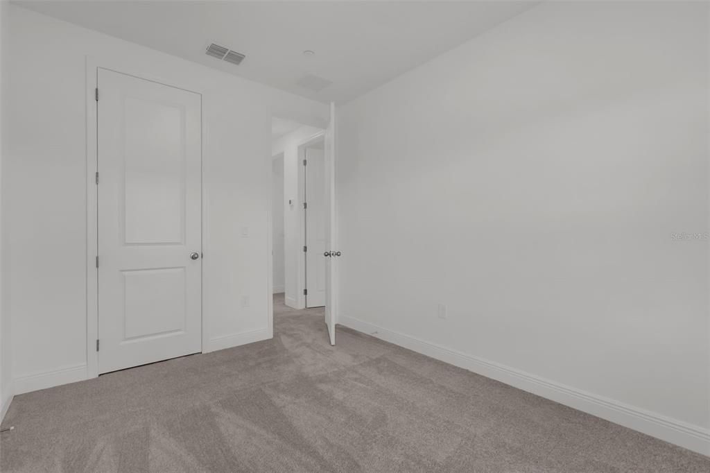 В аренду: $3,700 (3 спален, 2 ванн, 1649 Квадратных фут)