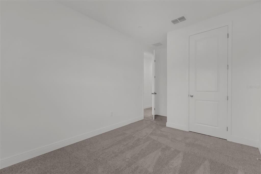 В аренду: $3,700 (3 спален, 2 ванн, 1649 Квадратных фут)