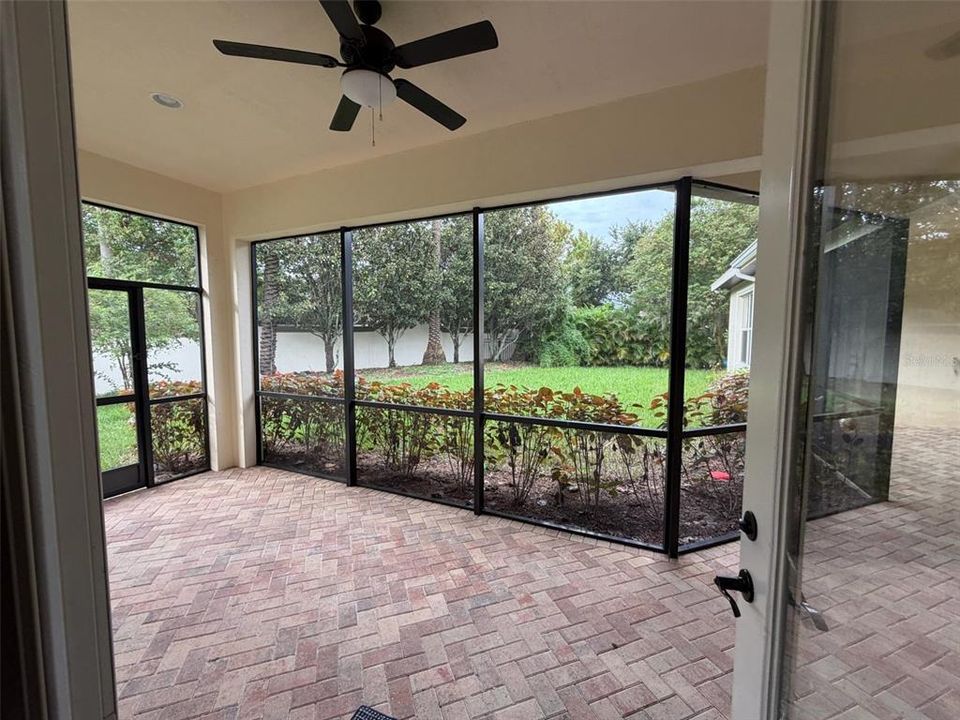 For Sale: $1,375,000 (5 beds, 3 baths, 3889 Square Feet)