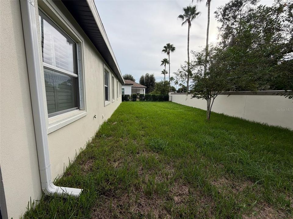 For Sale: $1,375,000 (5 beds, 3 baths, 3889 Square Feet)