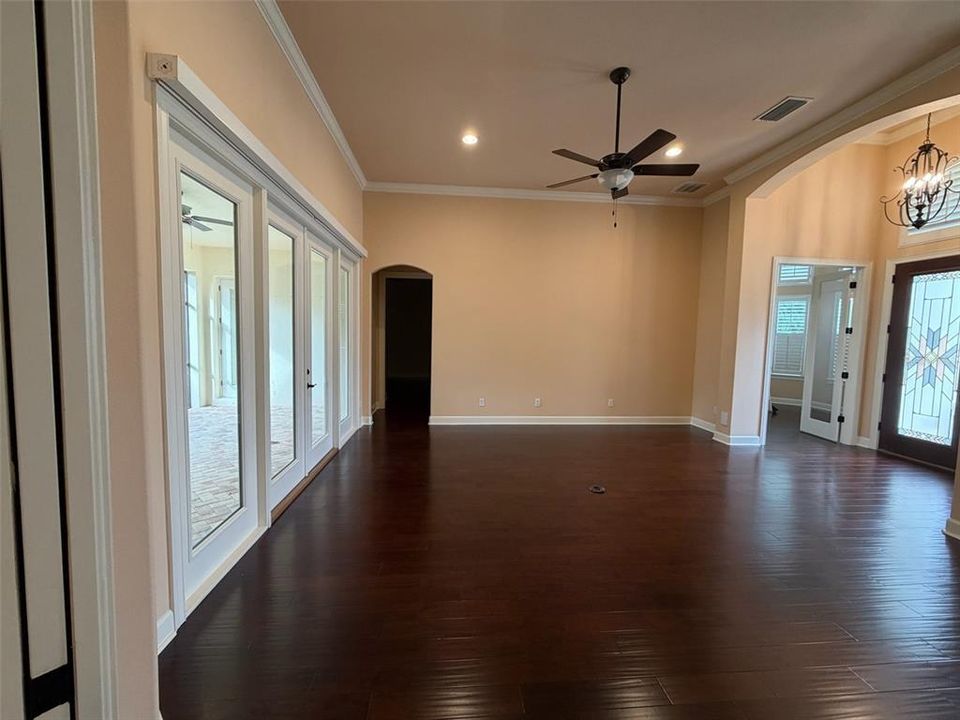 For Sale: $1,375,000 (5 beds, 3 baths, 3889 Square Feet)