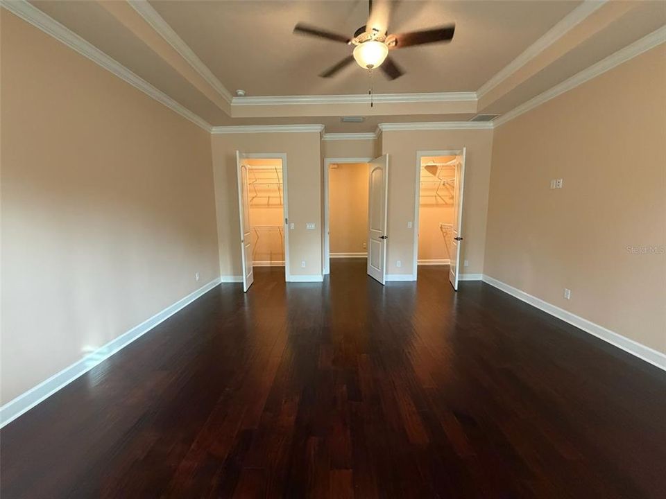 For Sale: $1,375,000 (5 beds, 3 baths, 3889 Square Feet)