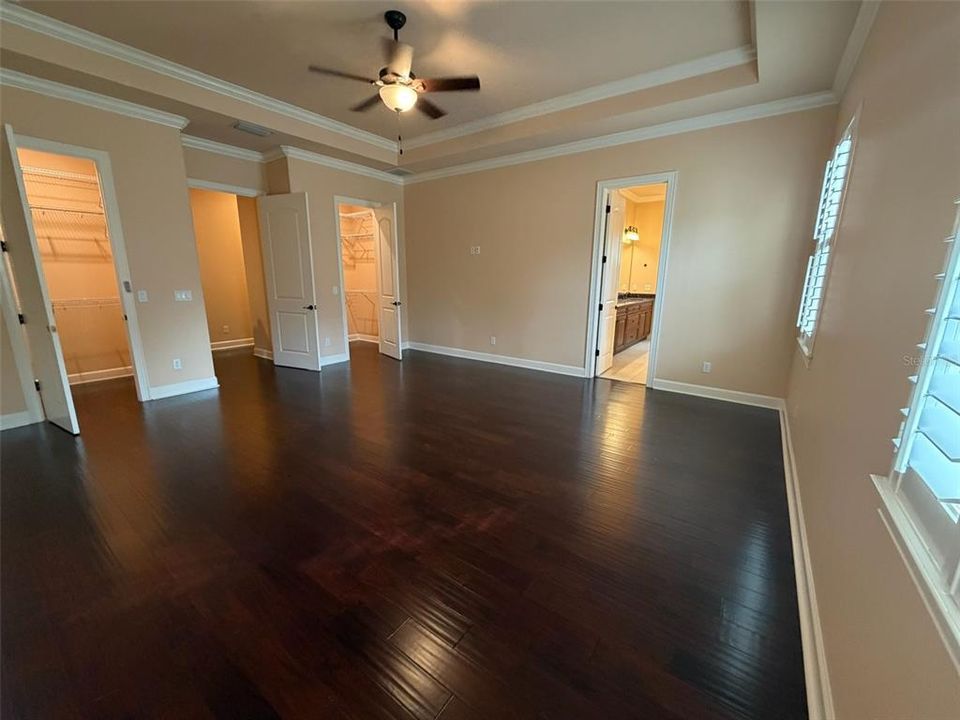 For Sale: $1,375,000 (5 beds, 3 baths, 3889 Square Feet)