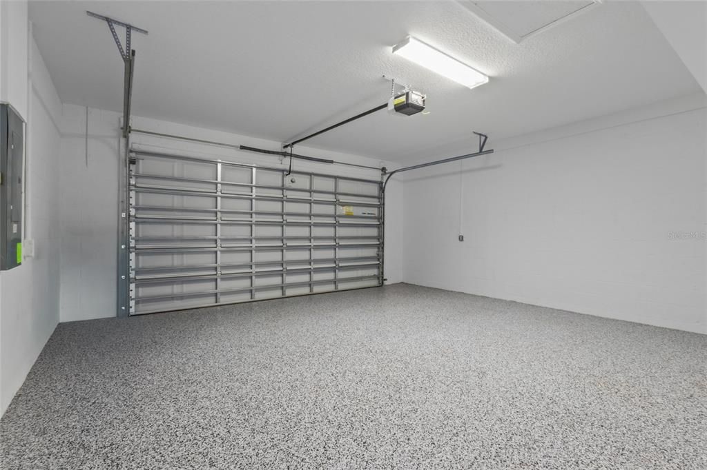 For Rent: $2,800 (2 beds, 2 baths, 1575 Square Feet)