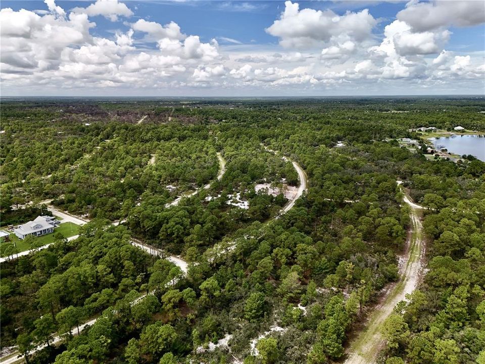 На продажу: $17,000 (0.24 acres)