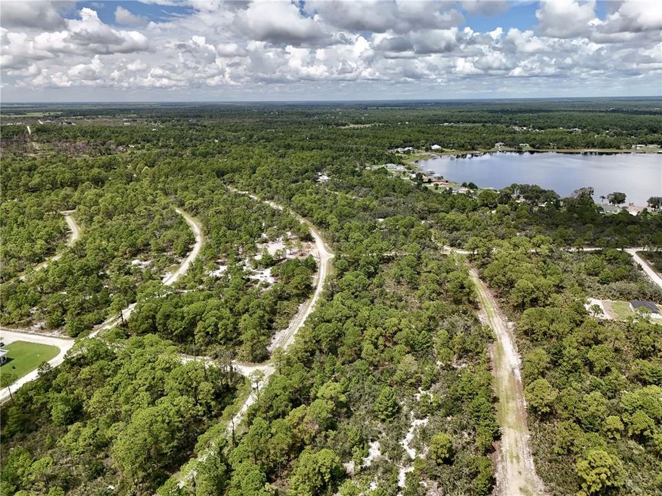 На продажу: $17,000 (0.24 acres)