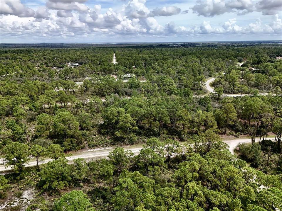 На продажу: $17,000 (0.24 acres)