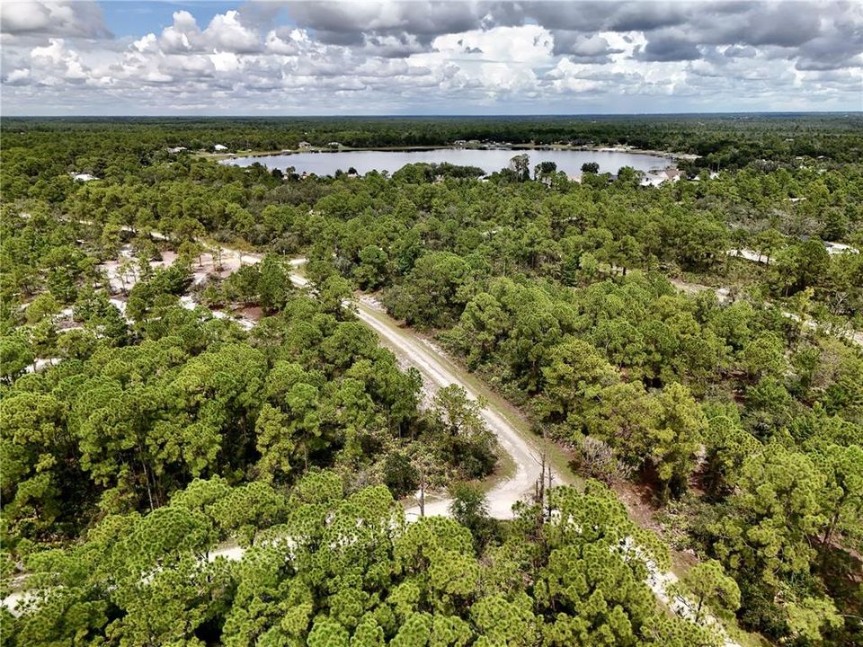 На продажу: $17,000 (0.24 acres)