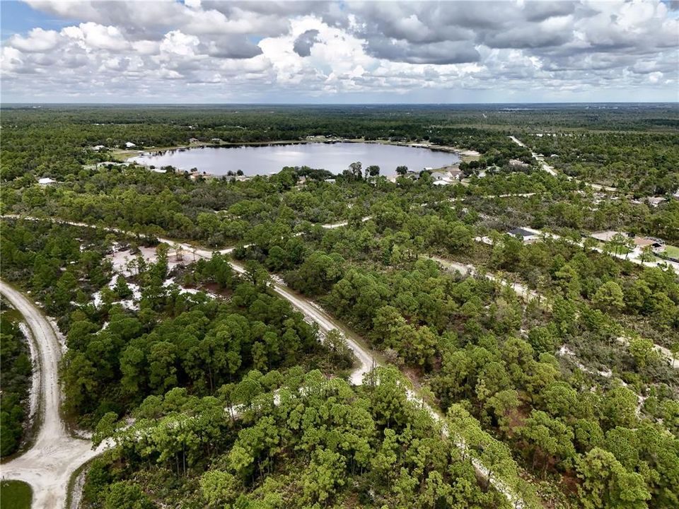 На продажу: $17,000 (0.24 acres)