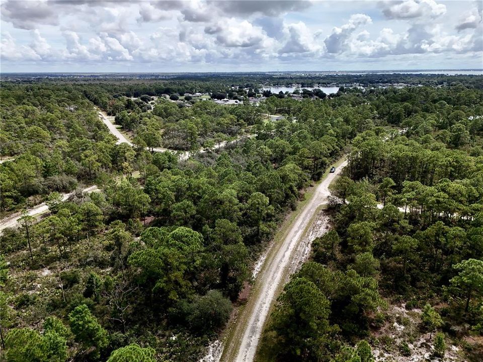 На продажу: $17,000 (0.24 acres)