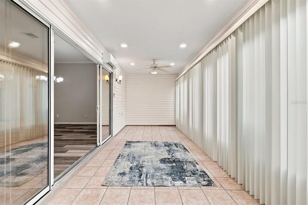 En Venta: $399,900 (3 camas, 2 baños, 1946 Pies cuadrados)