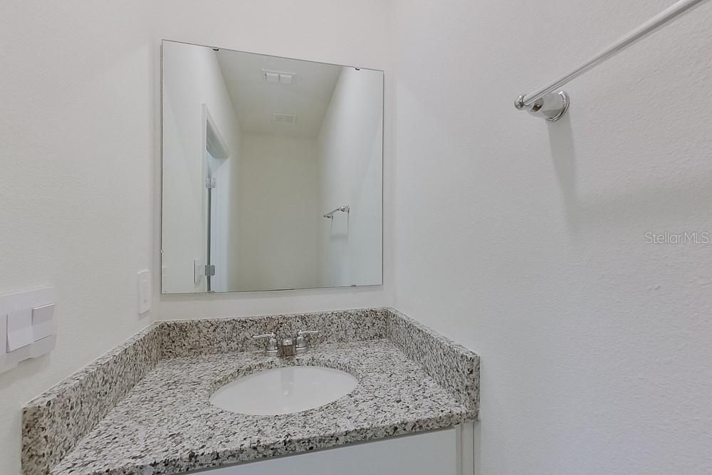 В аренду: $2,175 (4 спален, 2 ванн, 2007 Квадратных фут)