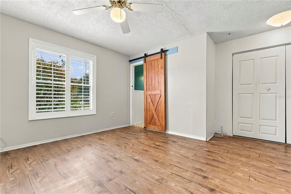 For Sale: $259,000 (3 beds, 2 baths, 1227 Square Feet)