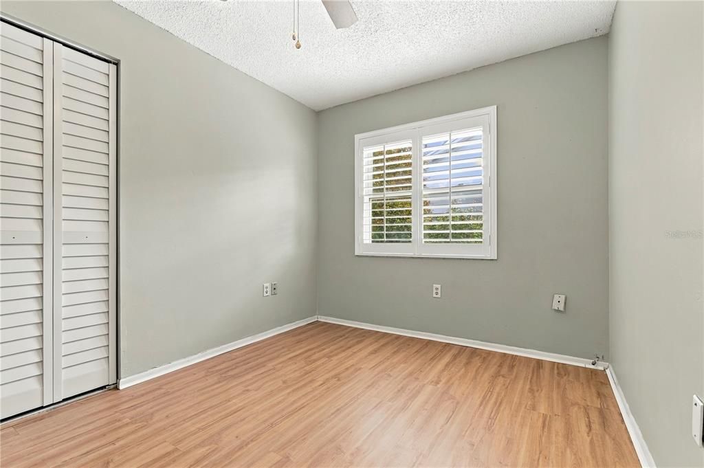 For Sale: $259,000 (3 beds, 2 baths, 1227 Square Feet)