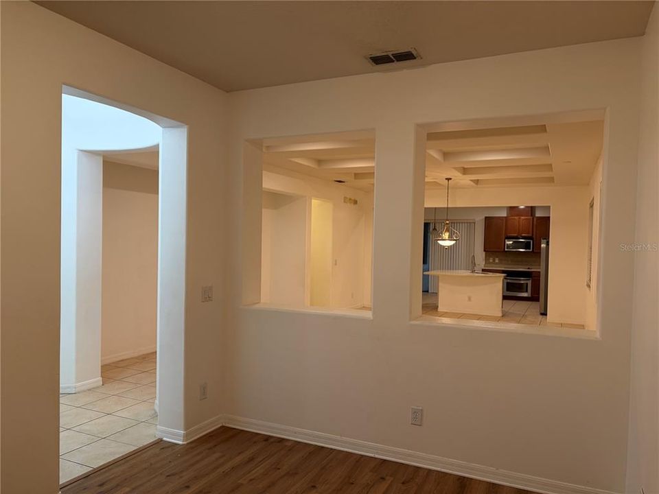 For Rent: $2,650 (3 beds, 2 baths, 1847 Square Feet)