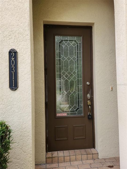 For Rent: $2,650 (3 beds, 2 baths, 1847 Square Feet)