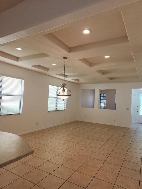 For Rent: $2,650 (3 beds, 2 baths, 1847 Square Feet)