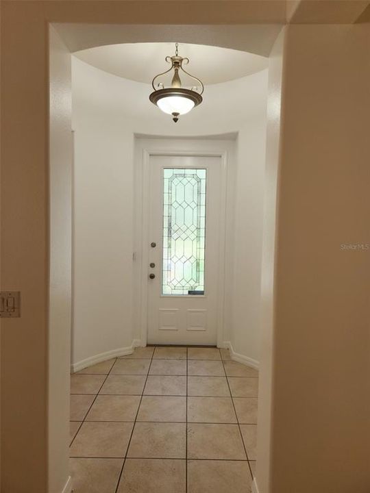For Rent: $2,650 (3 beds, 2 baths, 1847 Square Feet)