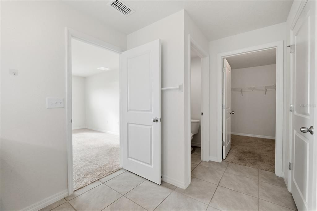 待售: $384,900 (4 贝兹, 2 浴室, 1846 平方英尺)