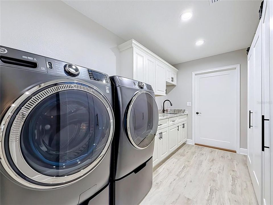 На продажу: $489,900 (3 спален, 2 ванн, 1788 Квадратных фут)