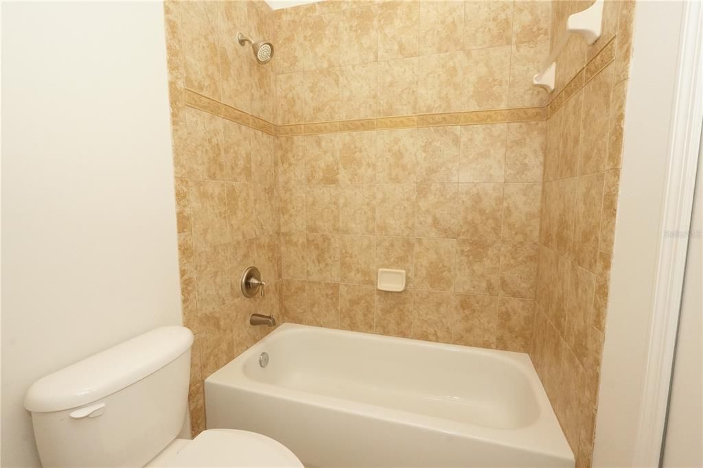 На продажу: $445,000 (4 спален, 2 ванн, 2523 Квадратных фут)