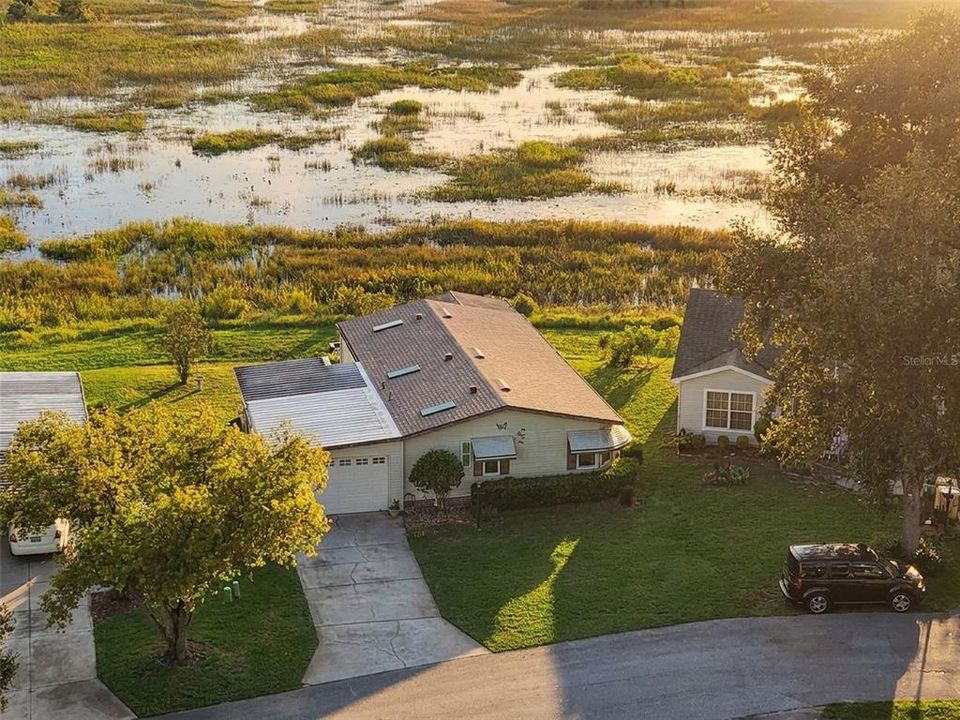 На продажу: $230,000 (2 спален, 2 ванн, 1388 Квадратных фут)