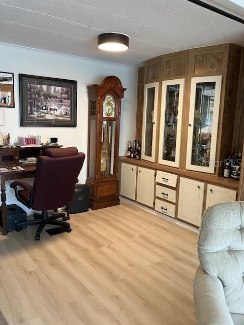 En Venta: $179,900 (2 camas, 2 baños, 1329 Pies cuadrados)