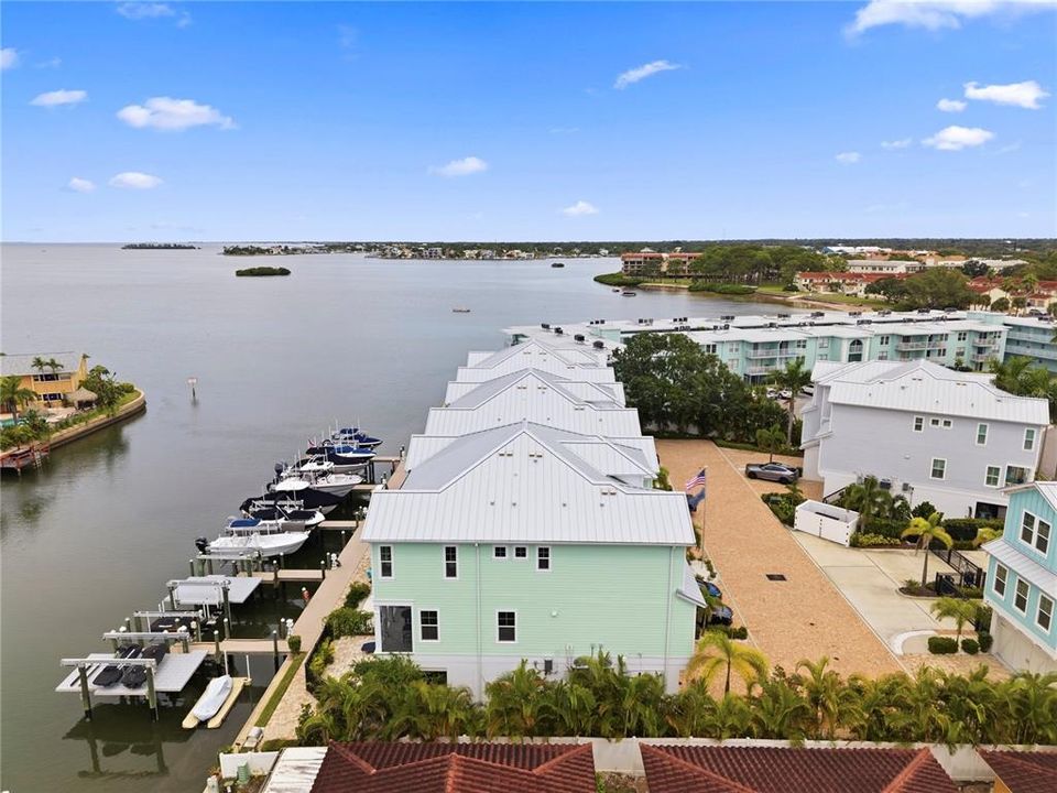 : $1,550,000 (3 camas, 3 baños, 2364 Pies cuadrados)