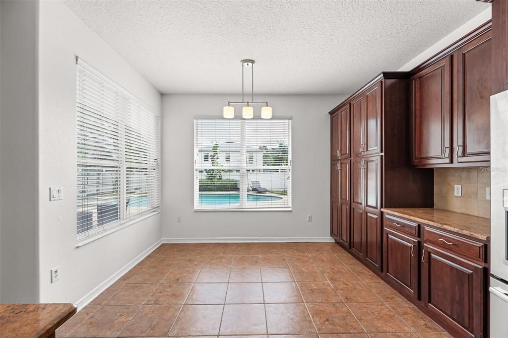 En Venta: $625,000 (5 camas, 4 baños, 3442 Pies cuadrados)