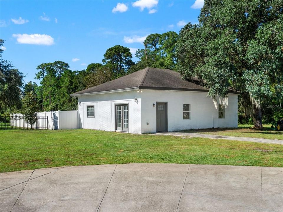 En Venta: $1,249,000 (5 camas, 4 baños, 3631 Pies cuadrados)