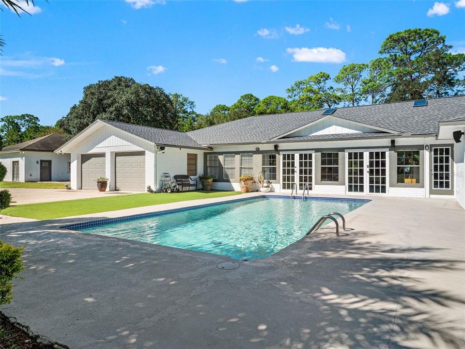 En Venta: $1,249,000 (5 camas, 4 baños, 3631 Pies cuadrados)