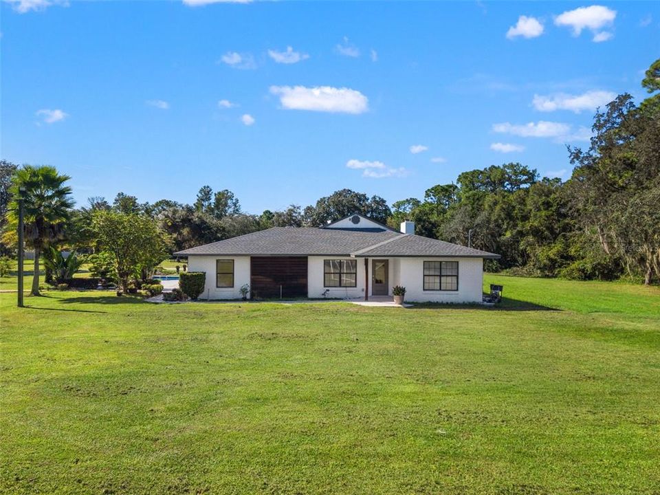 En Venta: $1,249,000 (5 camas, 4 baños, 3631 Pies cuadrados)
