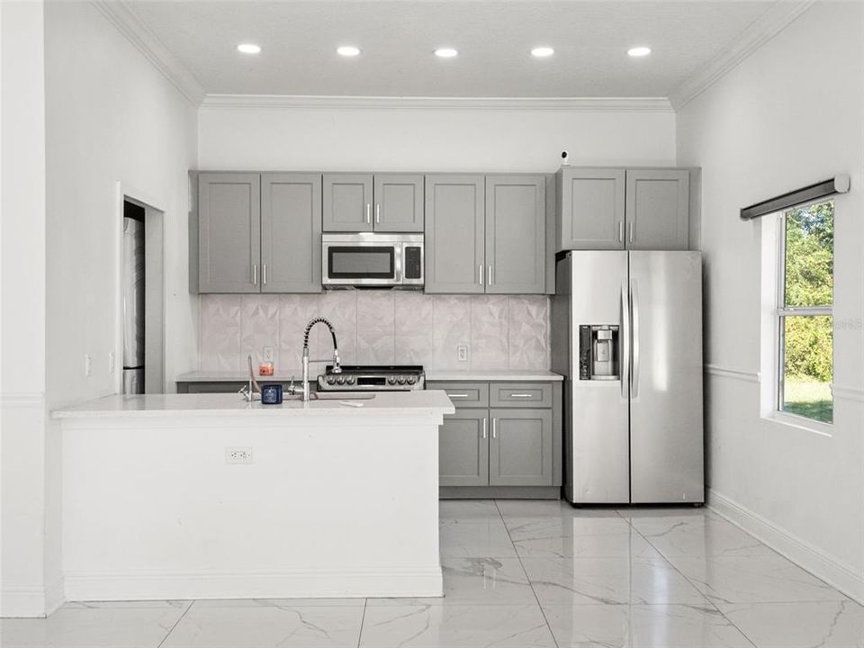 En Venta: $1,249,000 (5 camas, 4 baños, 3631 Pies cuadrados)