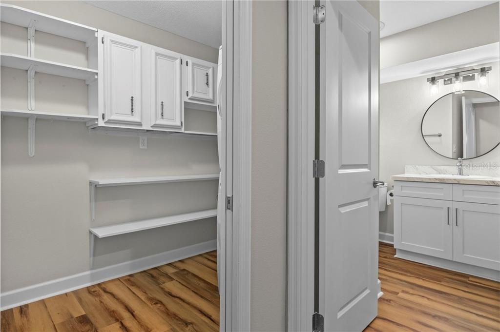 For Sale: $190,000 (2 beds, 2 baths, 1584 Square Feet)